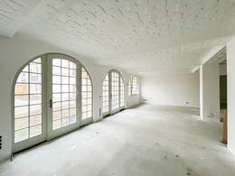 Dresden: Neuer Mieter für 155 m² Bürofläche im "Palais Weißer Hirsch"