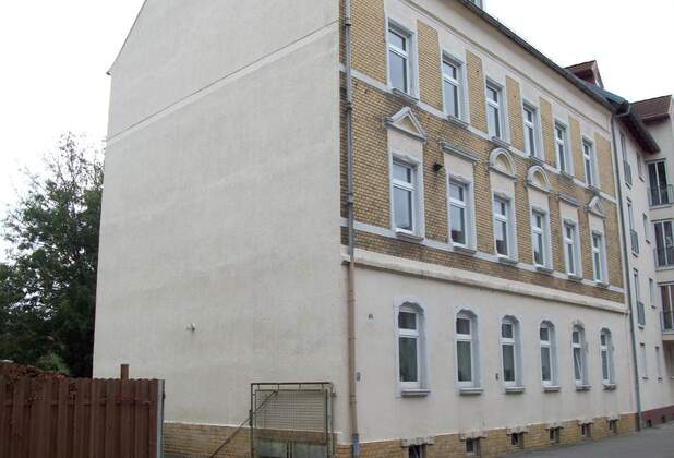Niederlassung Leipzig vermittelt 7 Familienhaus in Zwenkau bei Leipzig im Bankenauftrag