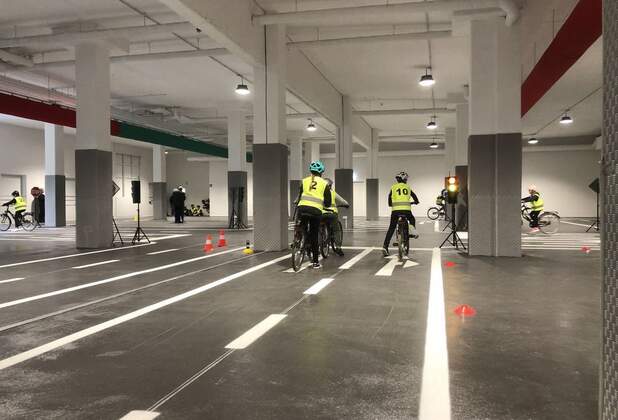 DER IMMO TIP Chemnitz vermietet 1.500 m² Verkehrsübungsplatz für unsere Kids an die Stadt Chemnitz