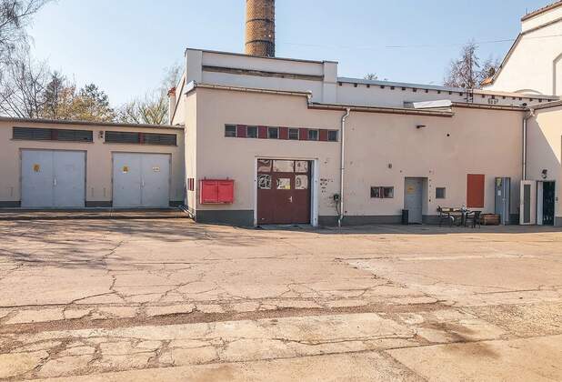 Dresden: Vermietung von rund 100 m² Hallenfläche im Eiltempo