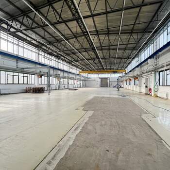 18.08.2025 - Coswig: Mietvertrag über 1.000 m² Hallenfläche vermittelt