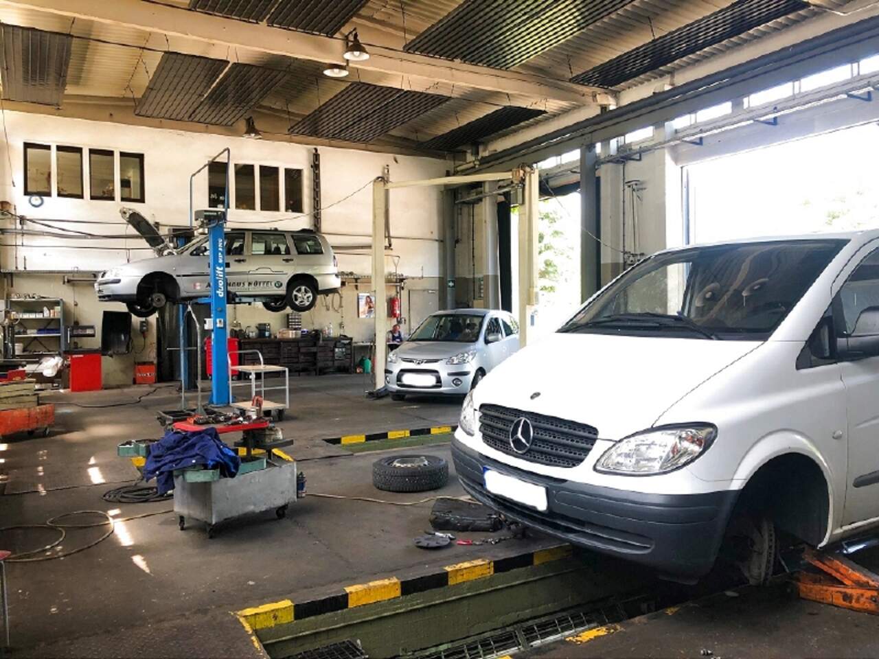 Halle In Dohma Halle Kfz Werkstatt Nahe Pirna Unweit Der Autobahn Zum Kauf