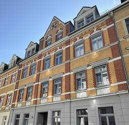 Es geht doch... Vollvermietetes Mehrfamilienhaus in Freiberg vermittelt