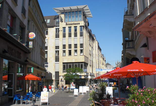 Leipziger Niederlassung vermietet in Halle mit Colliers International zusammen 728 qm Bürofläche im Ritterhaus