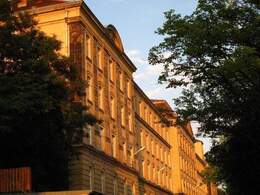 TÜV Rheinland Bildungswerk mietet 850 m² Bürofläche und Schulungsräume in Dresden