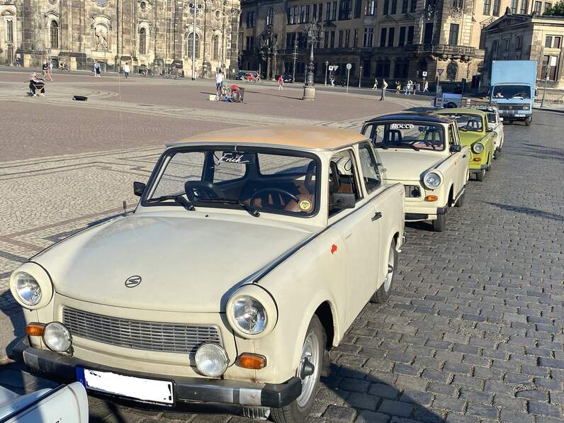 Schönes Event - Mit dem Trabi durch die Dresdner City