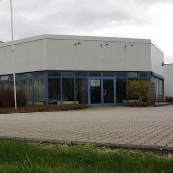 09.04.2015 - DER IMMO TIP vermietet ca. 360 m² Hallenfläche bei Leipzig