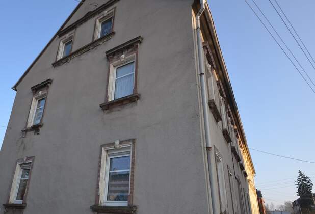 Kleines Mehrfamienhaus in Pulsnitz bei Dresden vermittelt!