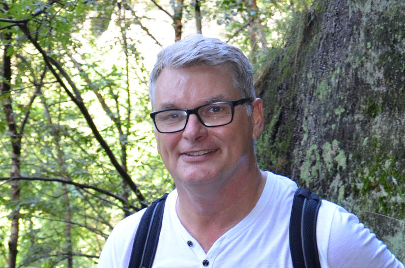 DER IMMO TIP zieht Wanderschuhe an