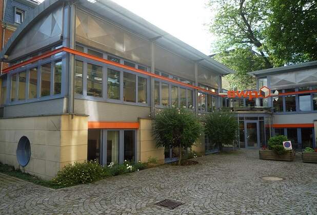 Mietvertrag über 450 m² Bürofläche im Dresdner "Preußischen Viertel" vermittelt!