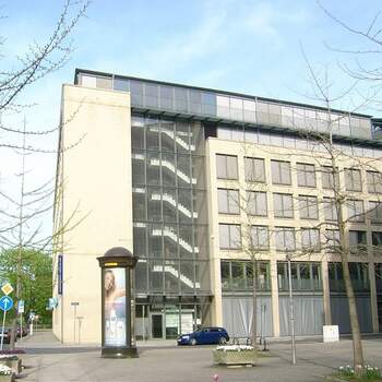 10.04.2015 - Im "OFFICIO" in der Dresdner Altstadt vermittelte DER IMMO TIP diverse Büro- und Handelsmietverträge mit einem Volumen von mehr als 1600 m²