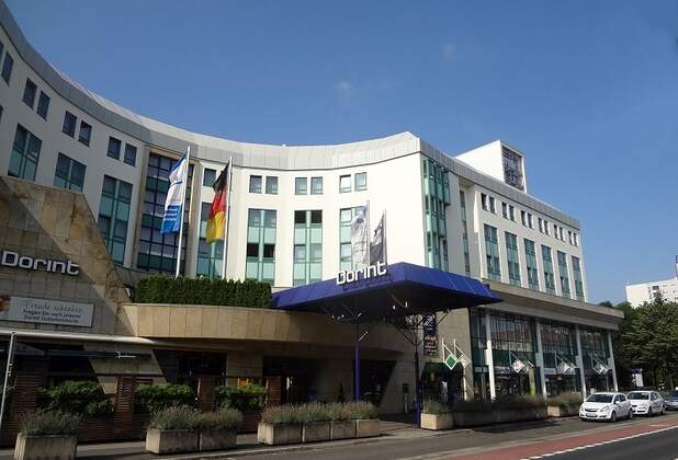 Dorint-Hotel in Dresden begrüßt neuen Mieter in Ladenpassage