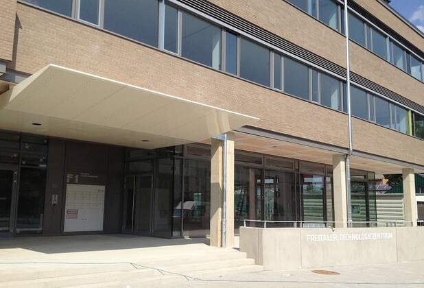 Medizinisches Unternehmen mietet 450 m² Produktionsfläche im Technologiezentrum Freital