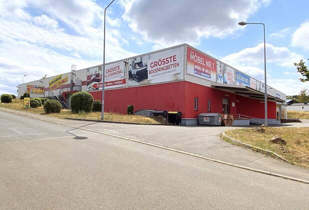 Einheimischer Investor erwirbt Möbelhaus