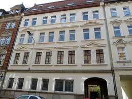 teilsaniertes Mehrfamilienhaus in Leipzig-Kleinzschocher erfolgreich vermittelt