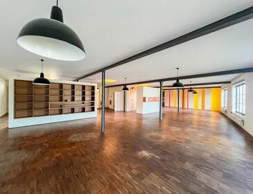 Dresden: 400 m² Bürofläche vermittelt