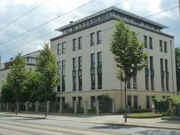 Softwareentwickler mietet Bürogebäude in Dresden am Bahnhof Mitte