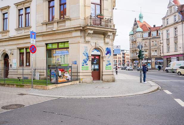Dresden: Ab 01.01.2022 neuer Mieter am Schillerplatz