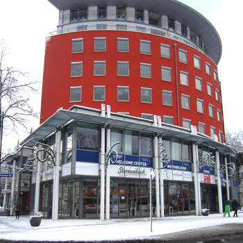 01.08.2016 - Bäckerfilialist mietet ca. 220 m² am Nürnberger Ei