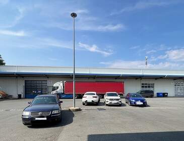 Dresden: 1.400 m² Gewerbefläche unweit des neuen Halbleiterwerkes von ESMC vermittelt