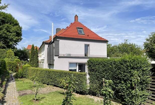 Reihenendhaus nahe TU Dresden vermittelt