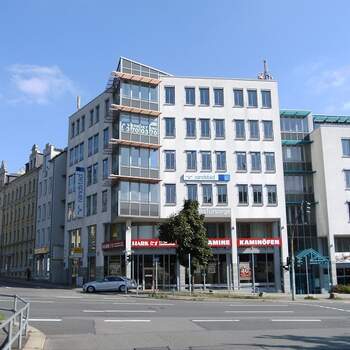10.04.2015 - DER IMMO TIP Chemnitz vermittelt Schulungsunternehmen Berlitz in das Carrée 10 im Schloßviertel