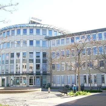 04.11.2012 - Wirtschaftsprüfungsgesellschaft mietet 380 m² Bürofläche im Dresdner Bürozentrum "Falkenbrunnen"