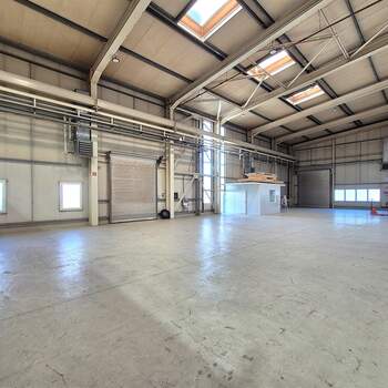 04.06.2025 - Dresden-Cossebaude: Knapp 920 m² Hallen- & Freifläche langfristig vermietet!