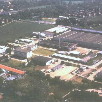 15.11.2012 - Pressemitteilung - DER IMMO TIP vermittelt Schenker Deutschland AG  weitere 6.000 m² Hallenfläche in Dresden