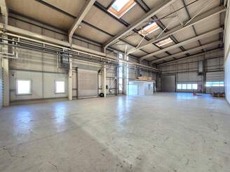 Dresden-Cossebaude: Knapp 920 m² Hallen- & Freifläche langfristig vermietet!