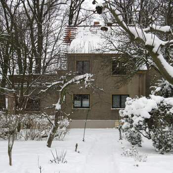 15.11.2012 - Kleines idyllisch gelegenes Einfamilienhaus in Dresden-Klotzsche vermittelt!