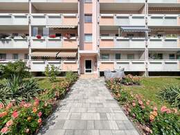 Dresden Strehlen - Eigentumswohnung mit großzügigem Balkon vermittelt