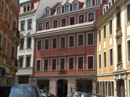 Denkmalgeschützes Geschäftshaus im Dresdner Barockviertel ist voll vermietet!