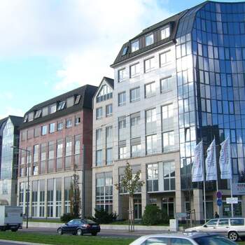 15.11.2012 - DER IMMO TIP vermittelt dem Dresdner Standort des Internationalen Bundes einen Mietvertrag über 4.475 m² im Columbushaus