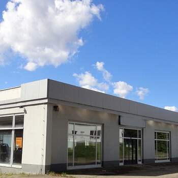 15.11.2012 - 2.000 m² Büro- und Gewerbefläche wurde durch DER IMMO TIP in Dresden vermittelt.