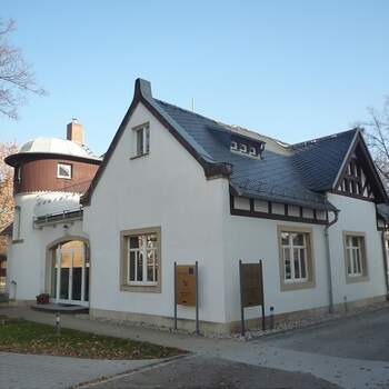 10.04.2015 - Ingenieurgesellschaft mietet 670 m² große Bürovilla am Großen Garten in Dresden