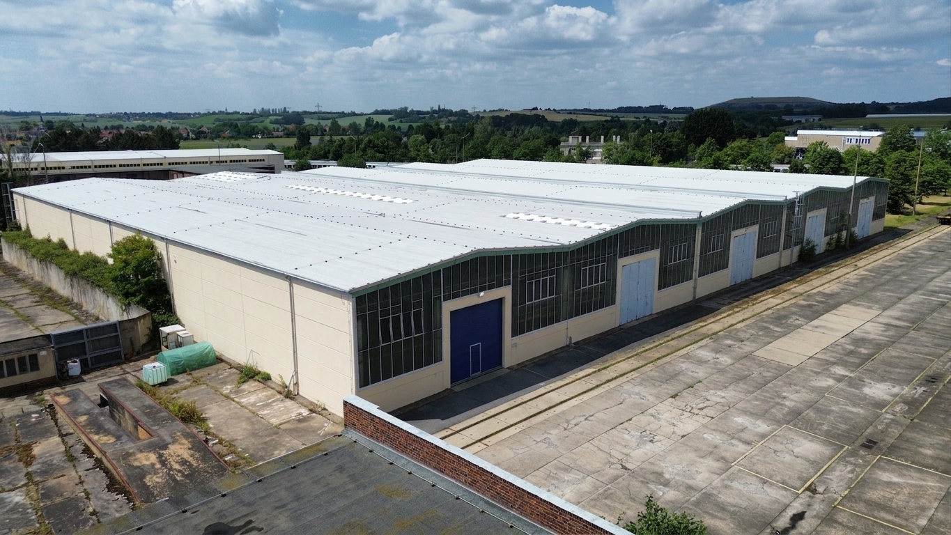 Nahe ESMC | ca. 16.000 m² Hallenflächen mit Freifläche in der Nähe von Dresden zur Miete!