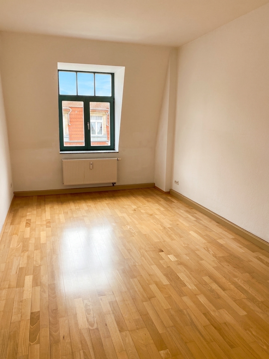 Gepflegte 3-Raumwohnung im 3. OG | Bad mit Badewanne & WMA | offene Küche