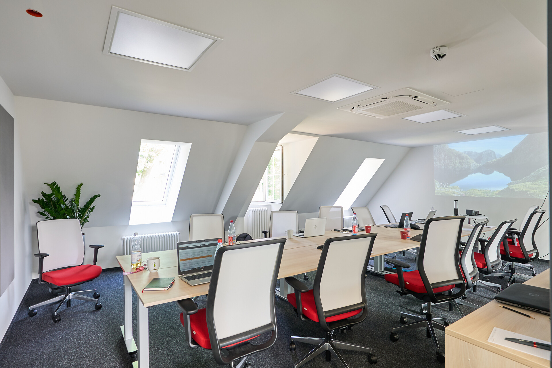 Rund 880 m² Bürofläche zur Miete | Businesspark in Dresden Klotzsche