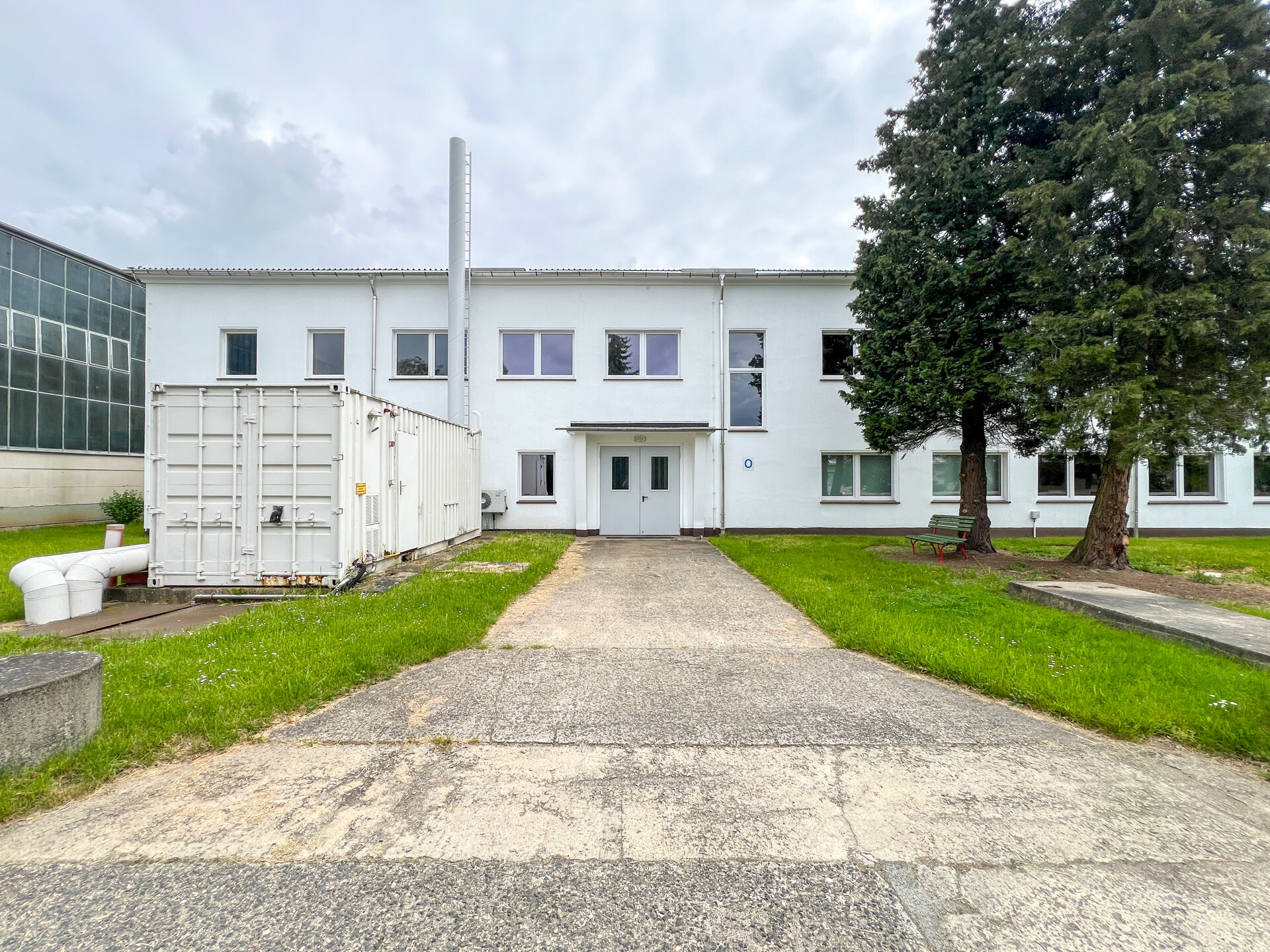 707 m² vielseitige Gewerbefläche (O) für Werkstatt/ Büro/ Lager in Ohorn zur Miete