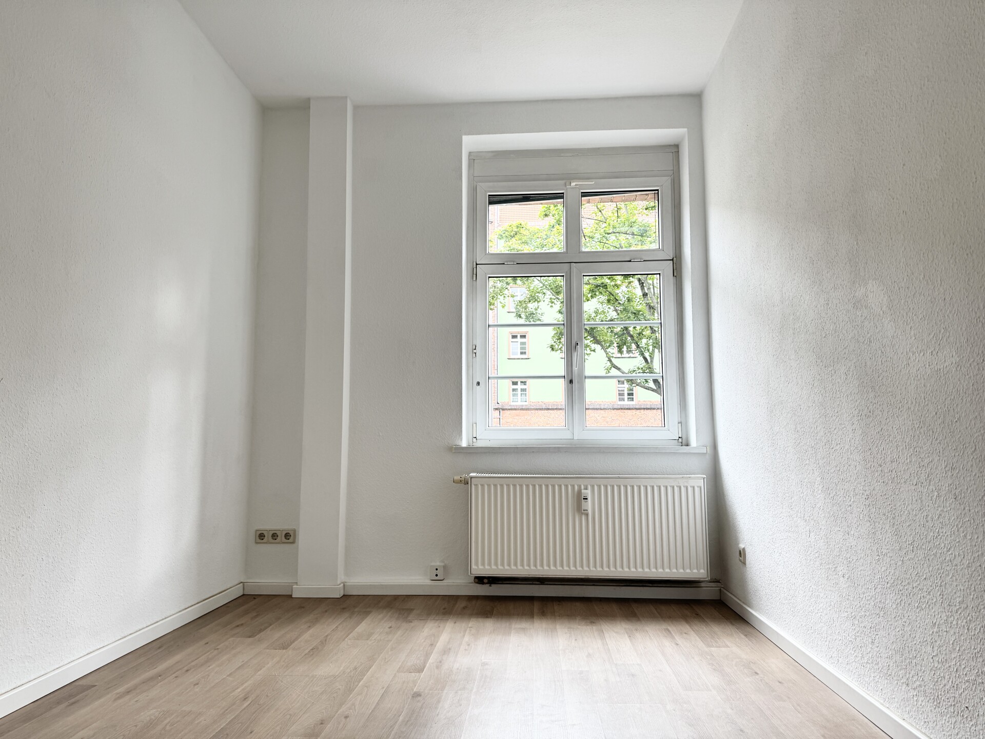 Erstbezug nach Komplettsanierung: 2-Raumwohnung in der Dresdner Neustadt zur Miete!