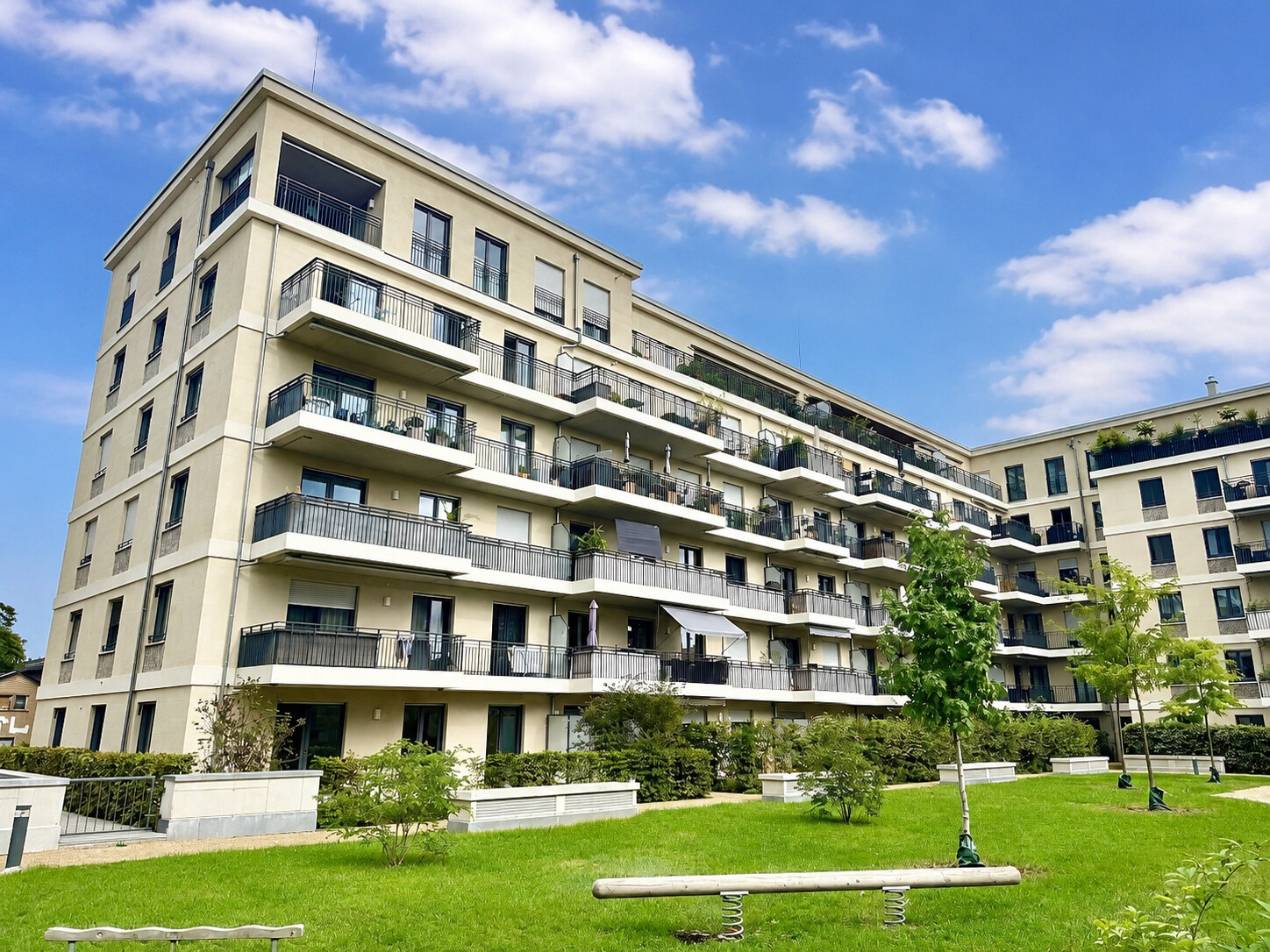 Exklusives Wohnen in der Dresdner Hafencity – 4 Zimmer mit traumhaftem Elbblick