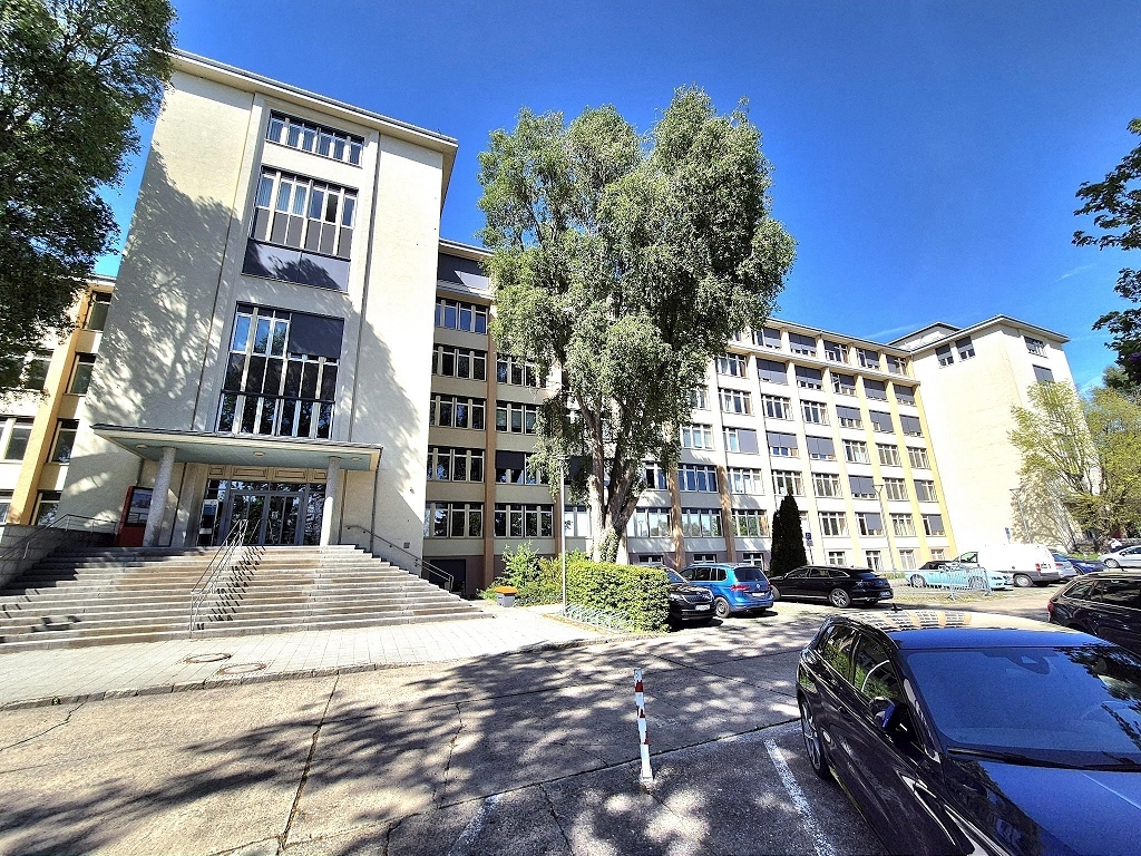 Airport-Center Dresden | Kleine Bürofläche im Dresdner Norden zur Miete