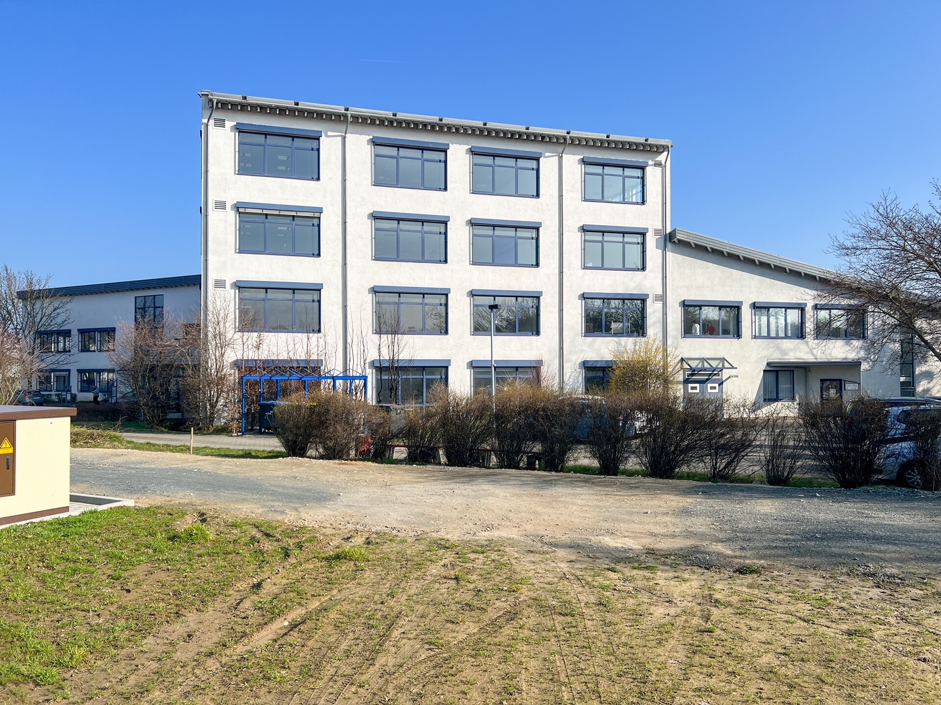 Bürohaus in Pirna  zum Kauf | Ideal als Kapitalanlage oder für Selbstnutzer