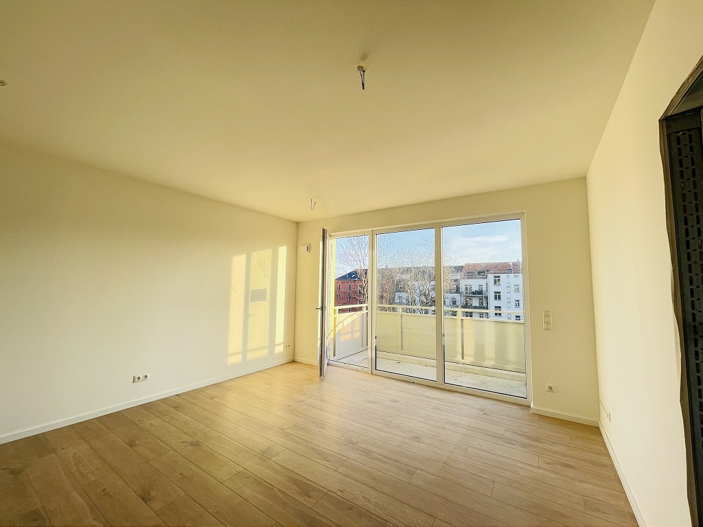 Erdgeschosswohnung in Dresden Löbtau mit Einbauküche und Terrasse mieten!