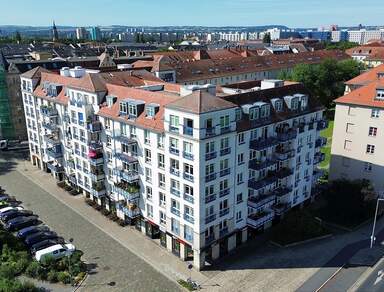 Attraktive 2-Zimmer-Wohnung mit TG-Stellplatz und Balkon – Elbnähe inklusive