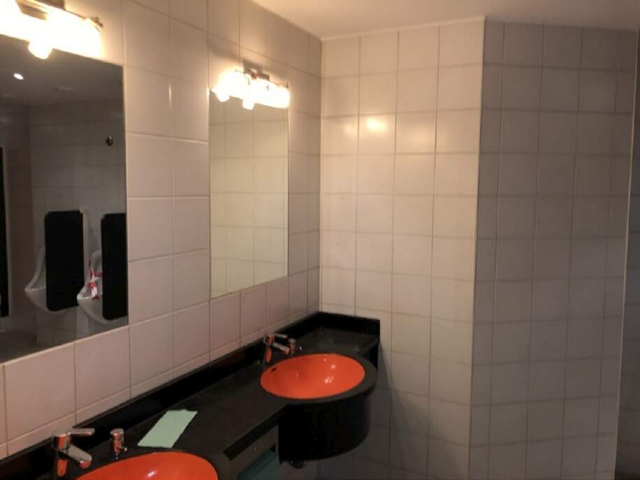 WC