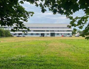 400 m² Gewerbefläche für Labor, Werkstatt, Büro | Dresden Niedersedlitz