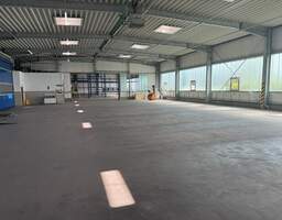 Lager - und Produktionsfläche in Radeberg zur Miete | 2.500 m² plus überdachte Rampe & Büroflächen