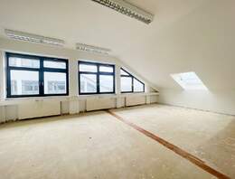 Gewerbegebiet in Kesselsdorf | Top- Bürofläche in Bürohaus zur Miete